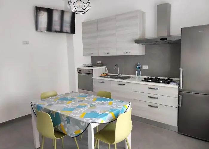 Ristrutturato E Centralissimo アパート